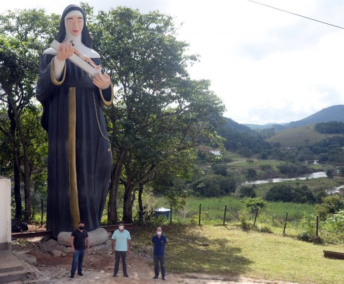 Estátua de Santa Rita na comunidade de Pacas está em fase de finalização